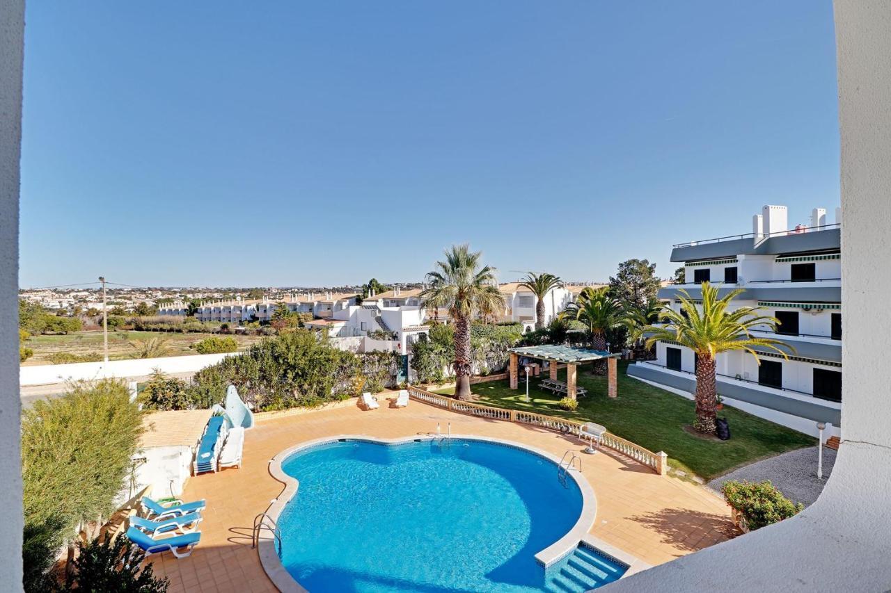 Albufeira Delight With Pool By Homing Apartamento Guia  Exterior foto
